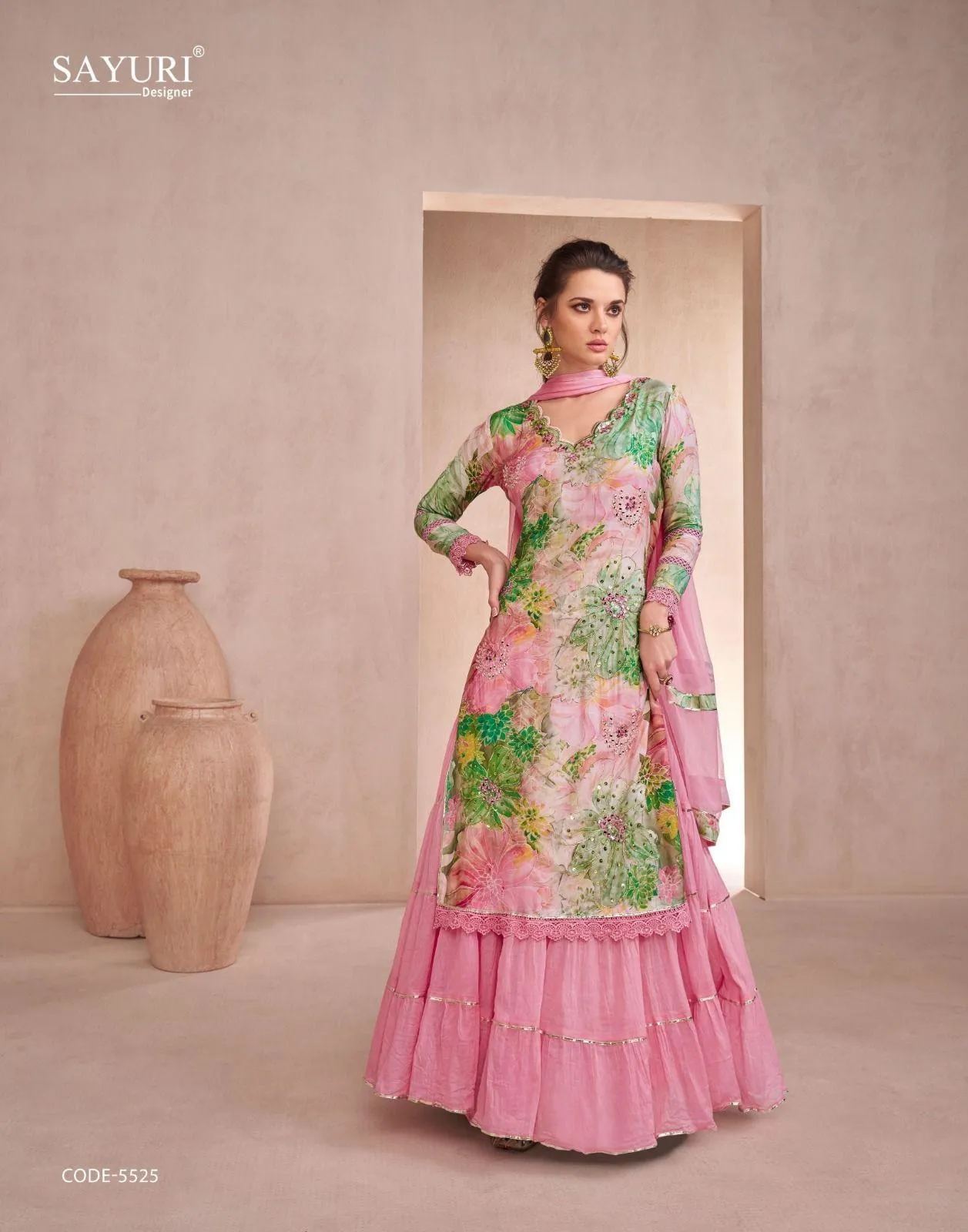 Sayuri Dahleez - 5525